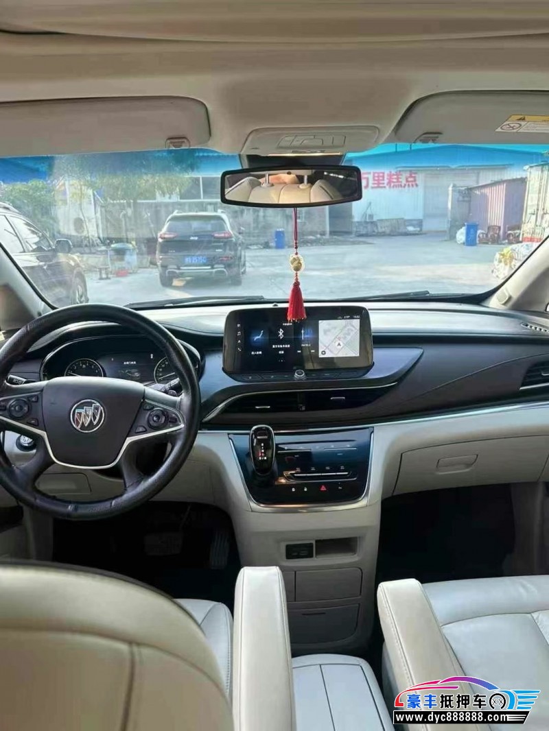 20年别克GL8MPV抵押车出售