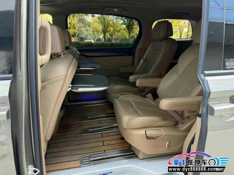 20年别克GL8MPV抵押车出售