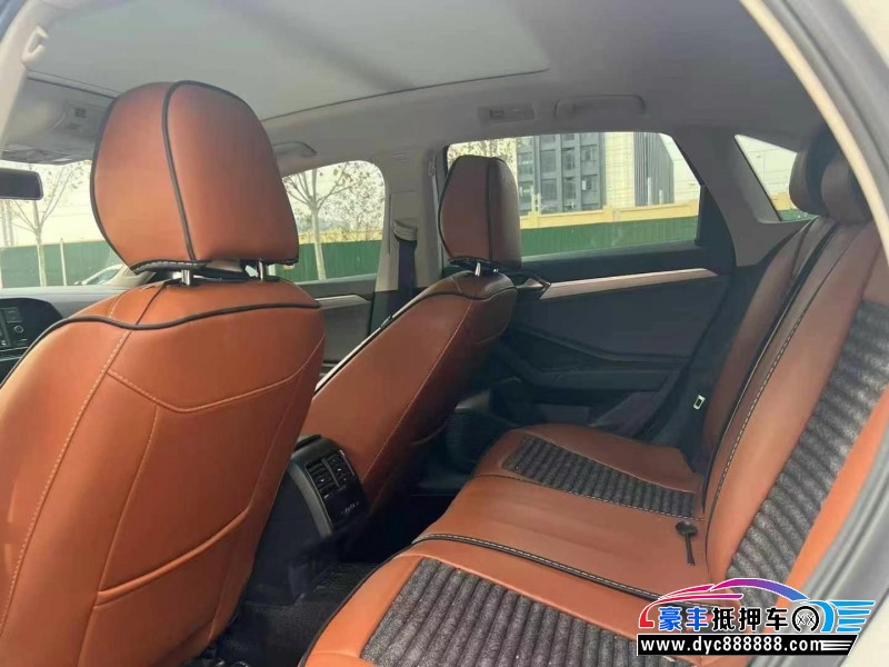 20年大众速腾轿车抵押车出售