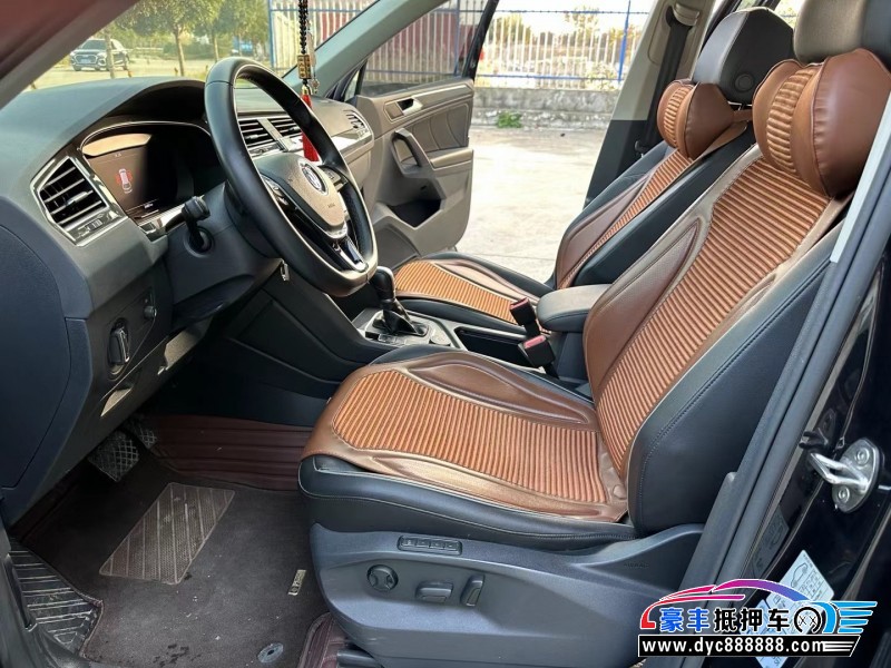 19年大众途威轿车抵押车出售