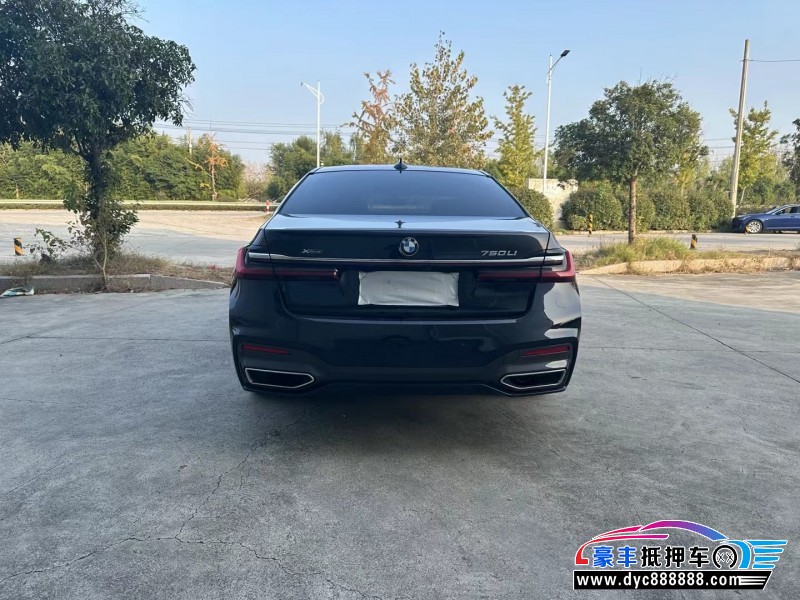 21年宝马7系轿车抵押车出售