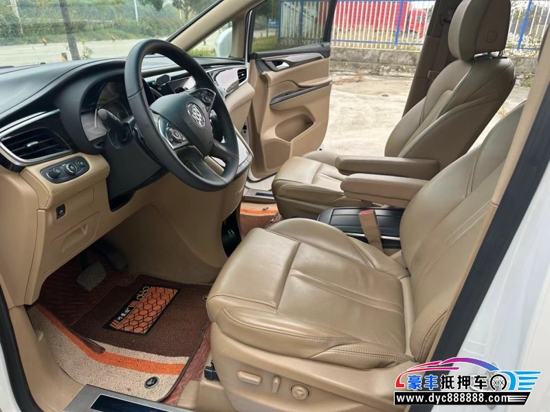 19年别克GL8轿车抵押车出售