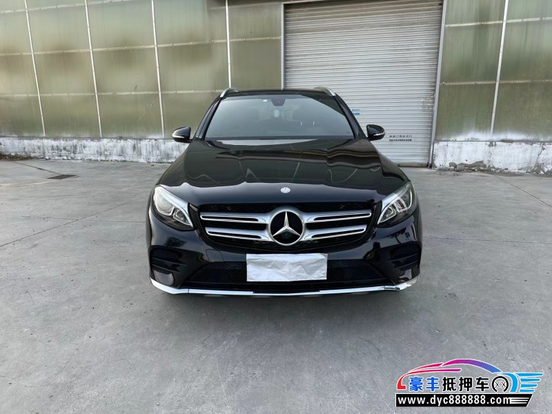 17年奔驰GLC轿车抵押车出售