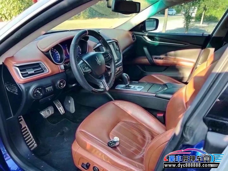 15年玛莎拉蒂Ghibli轿车抵押车出售