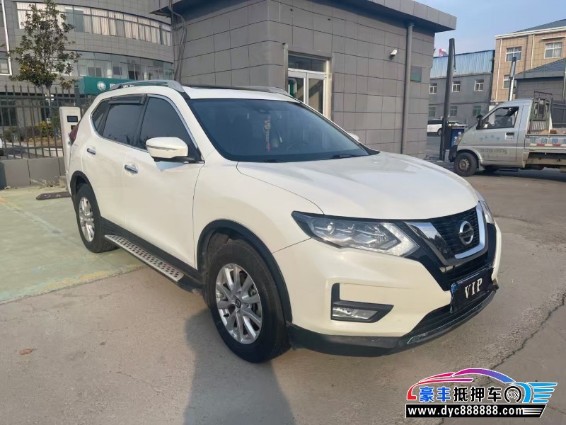 19年日产奇骏轿车抵押车出售