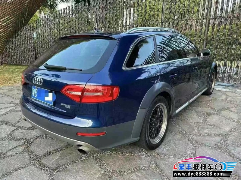 14年奥迪A4轿车抵押车出售