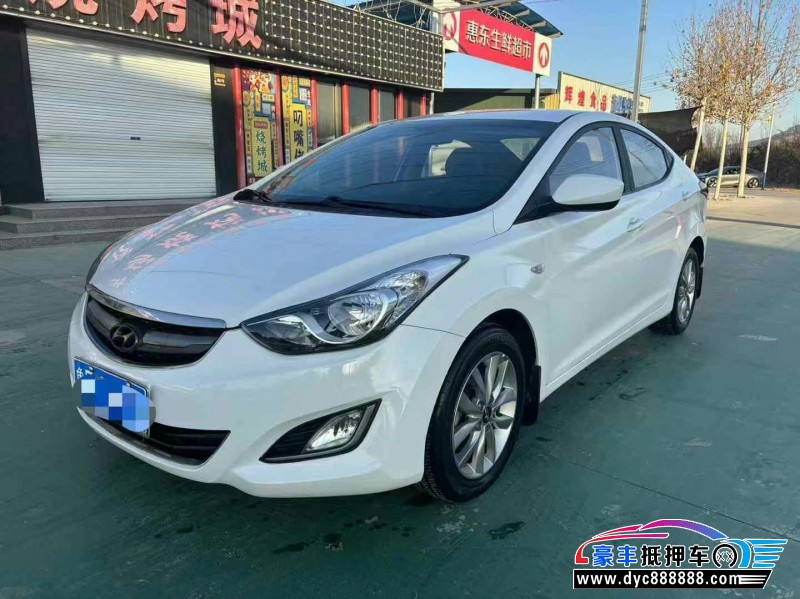 15年现代朗动轿车抵押车出售