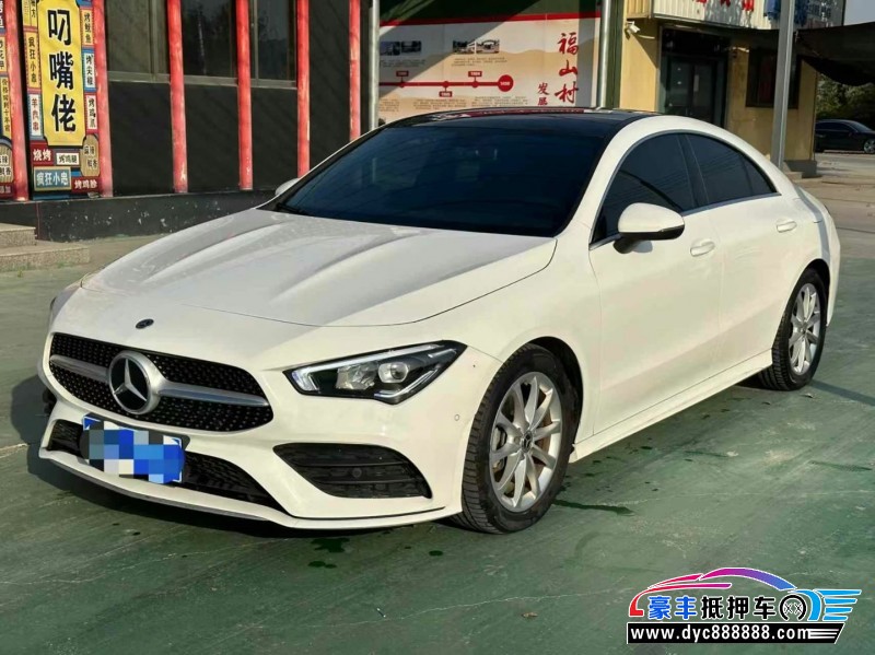 21年奔驰CLA轿车抵押车出售