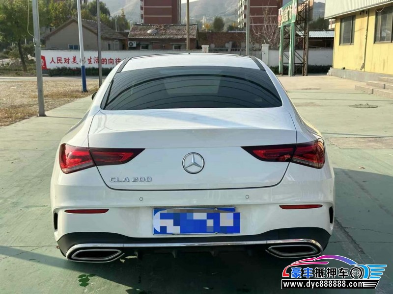 21年奔驰CLA轿车抵押车出售