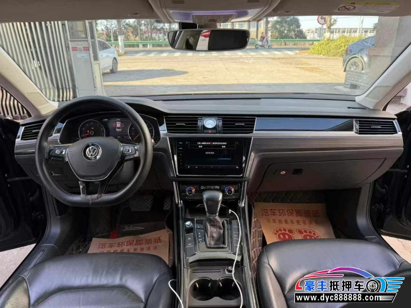 18年大众途昂轿车抵押车出售