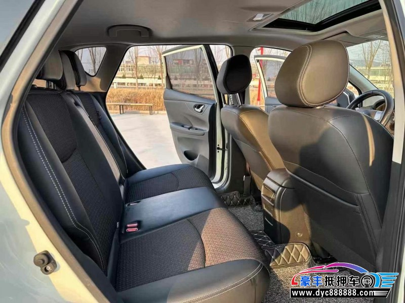 18年日产骐达轿车抵押车出售