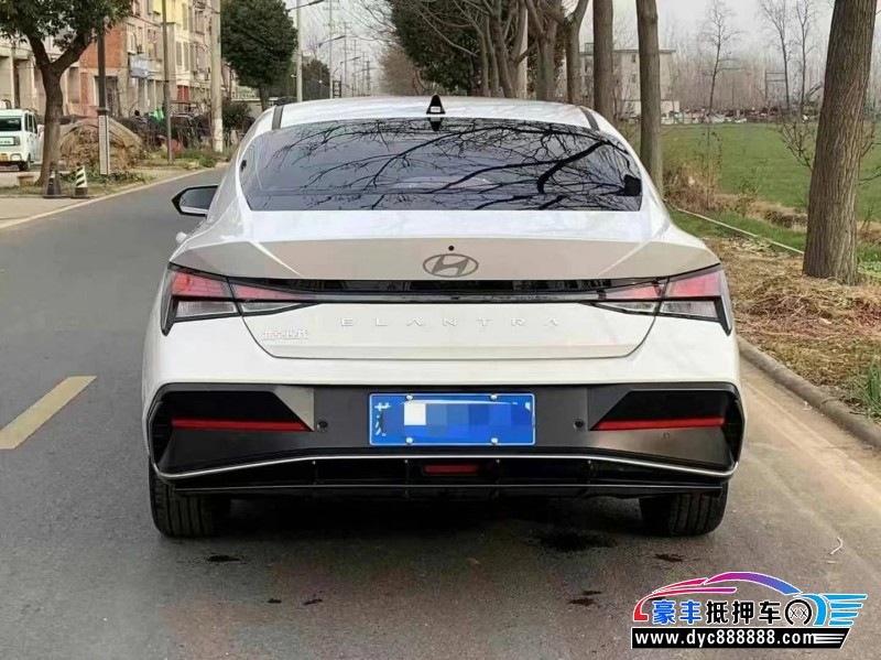 24年现代伊兰特轿车抵押车出售