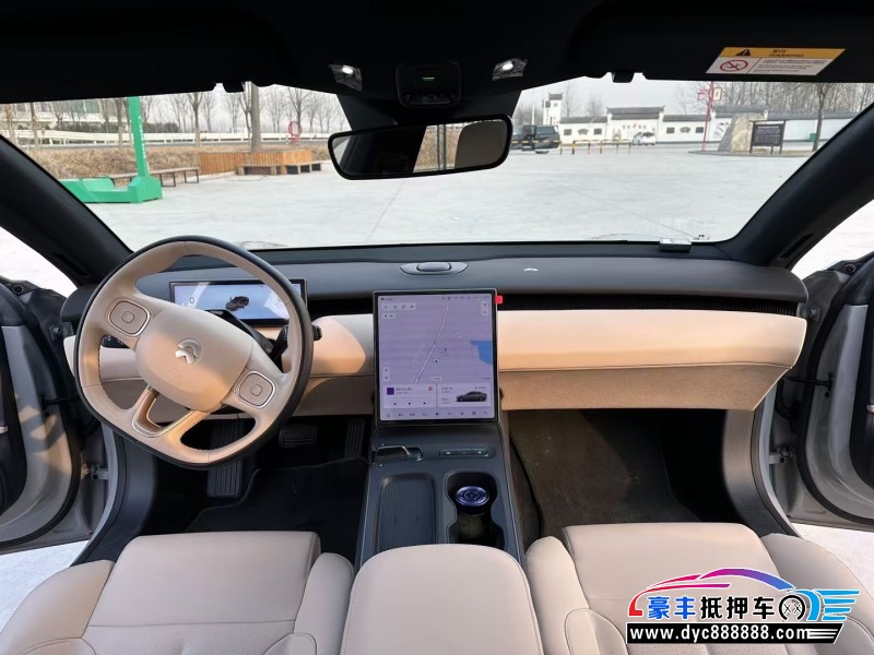 23年蔚来ET5轿车抵押车出售