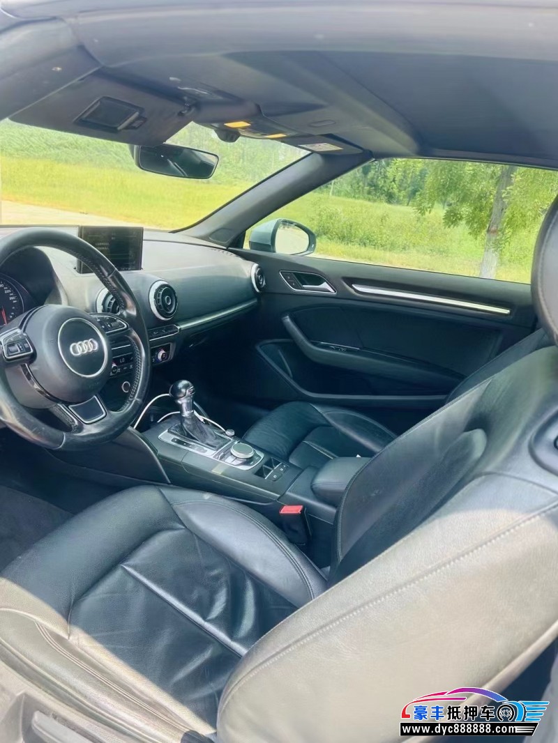 15年奥迪A3轿车抵押车出售