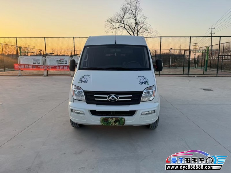 23年上汽大通V80轿车抵押车出售