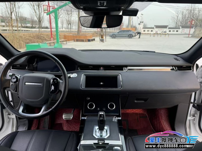 21年路虎揽胜极光轿车抵押车出售