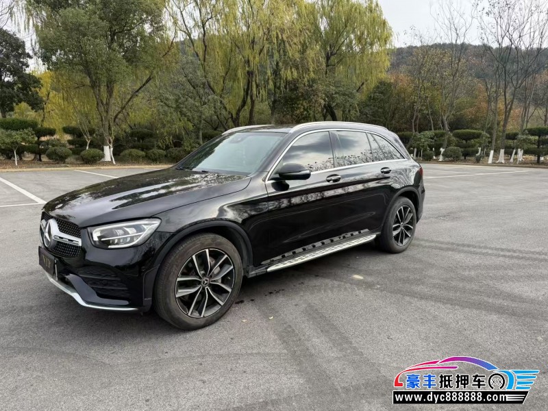 20年奔驰GLC轿车抵押车出售