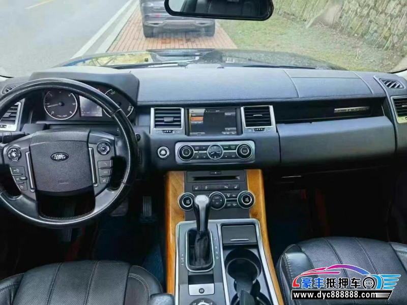 11年路虎揽胜运动轿车抵押车出售