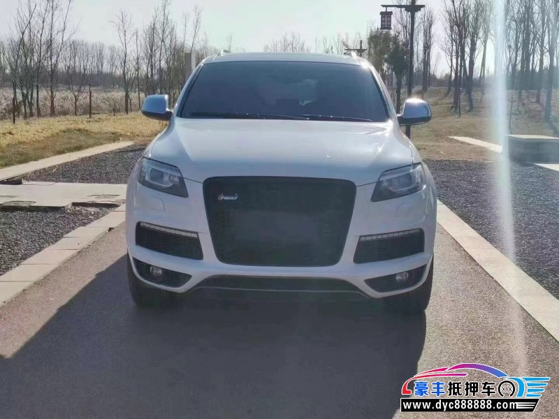 抵押车出售14年奥迪Q7轿车