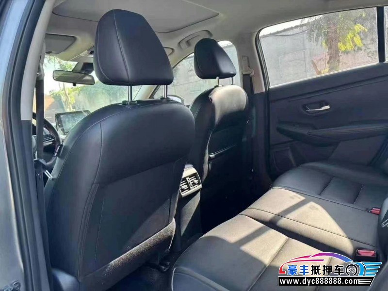 21年日产轩逸轿车抵押车出售