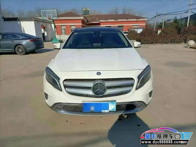 12年奔驰C轿车抵押车出售