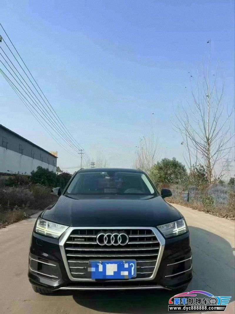 18年奥迪Q7轿车抵押车出售