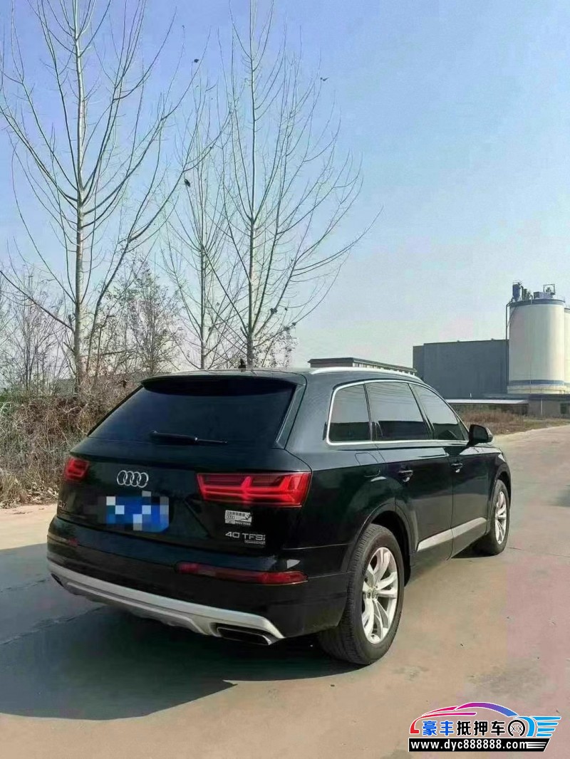 18年奥迪Q7轿车抵押车出售