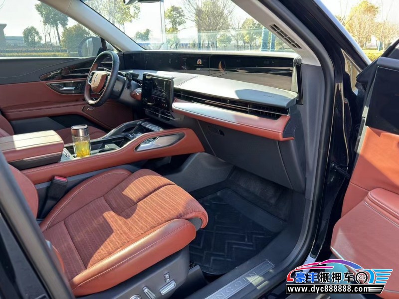 24年林肯航海家轿车抵押车出售