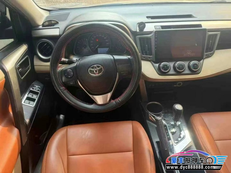 14年丰田RAV4轿车抵押车出售
