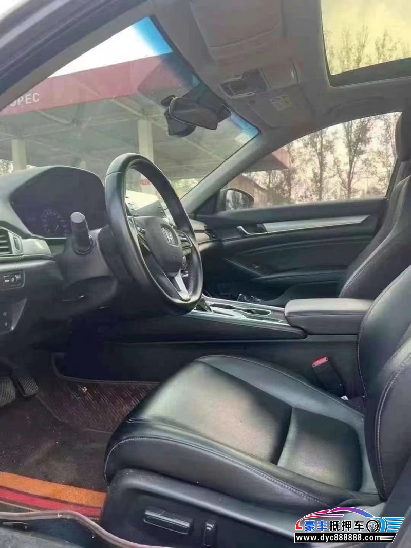 21年本田雅阁轿车抵押车出售