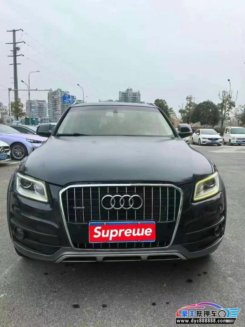 18年奥迪Q5轿车抵押车出售