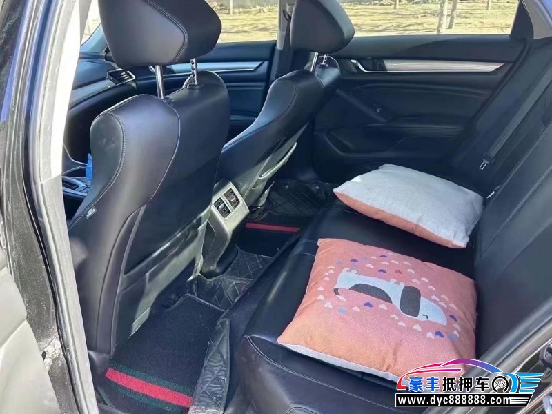 21年本田雅阁轿车抵押车出售