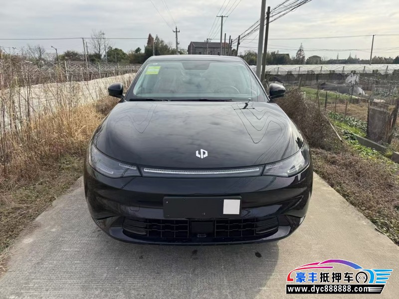 24年零跑c01轿车抵押车出售