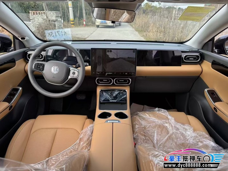 24年零跑c01轿车抵押车出售