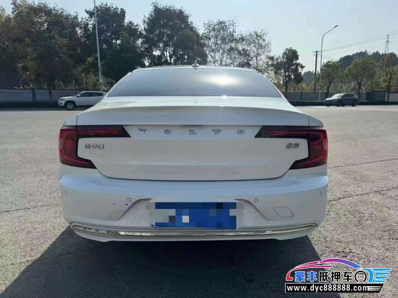 22年沃尔沃S90轿车抵押车出售