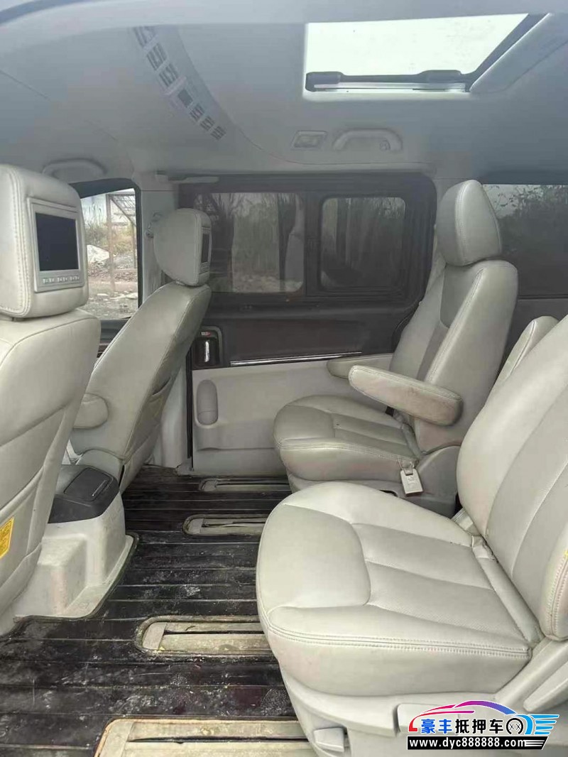 17年江淮瑞风M5轿车抵押车出售