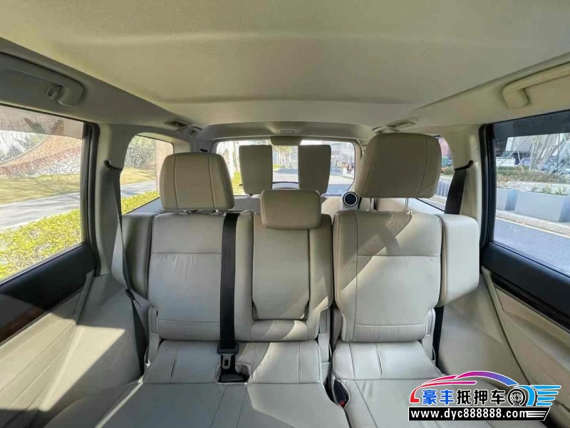 20年三菱帕杰罗轿车抵押车出售