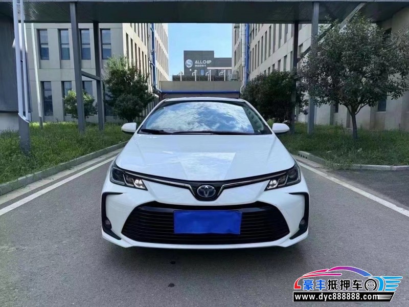 22年丰田雷凌轿车抵押车出售