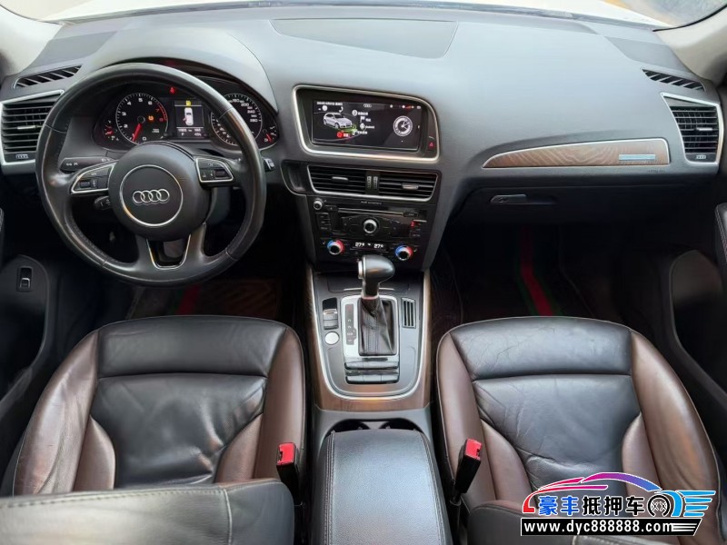 18年奥迪Q5轿车抵押车出售