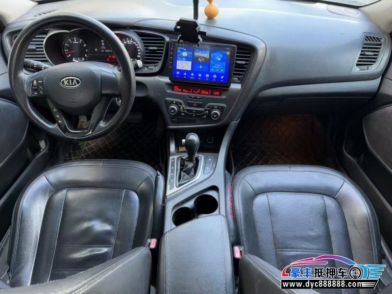 11年起亚K5轿车抵押车出售