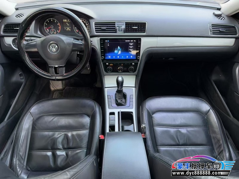 14年大众帕萨特轿车抵押车出售