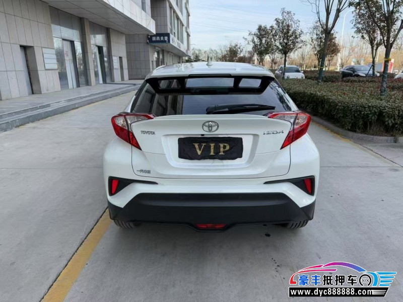 20年丰田奕泽轿车抵押车出售