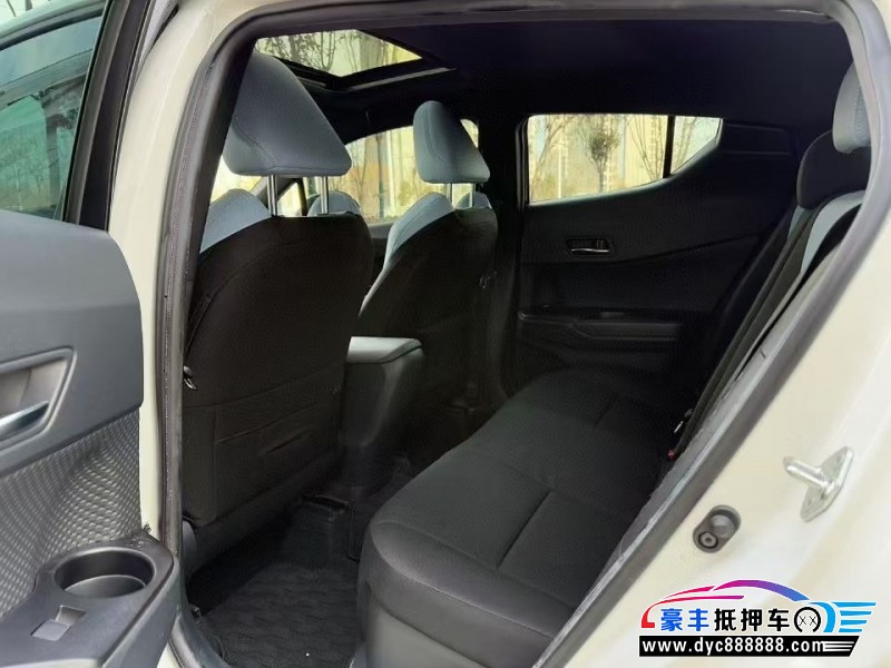 20年丰田奕泽轿车抵押车出售