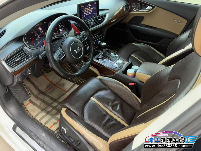 15年奥迪A7轿车抵押车出售