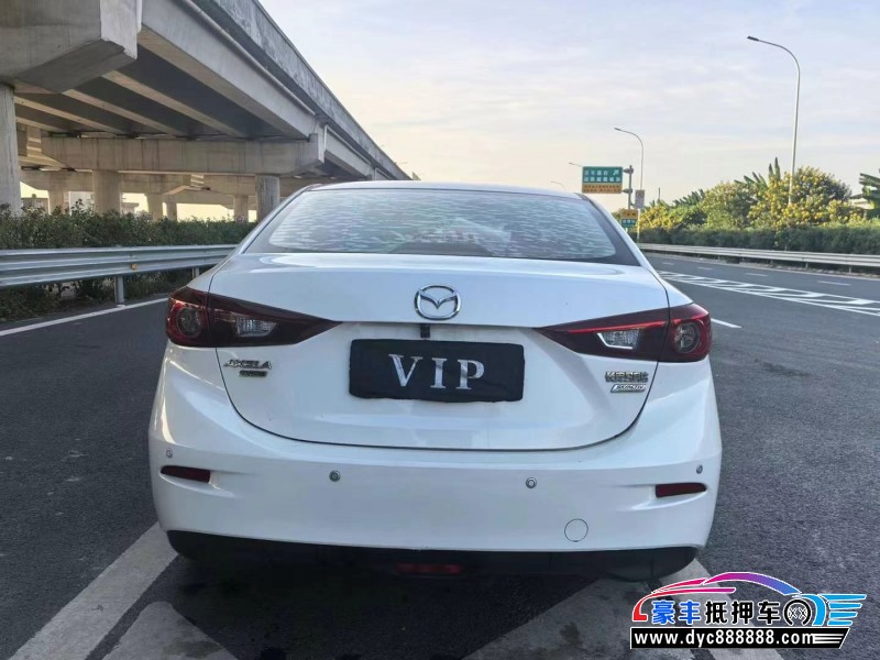 16年马自达昂克赛拉轿车抵押车出售