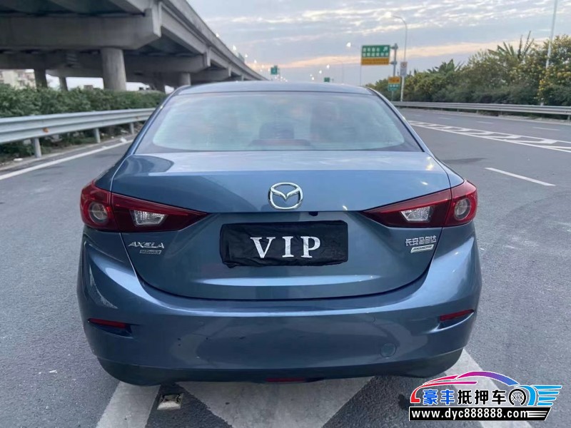 17年马自达3 Axela昂克赛拉轿车抵押车出售