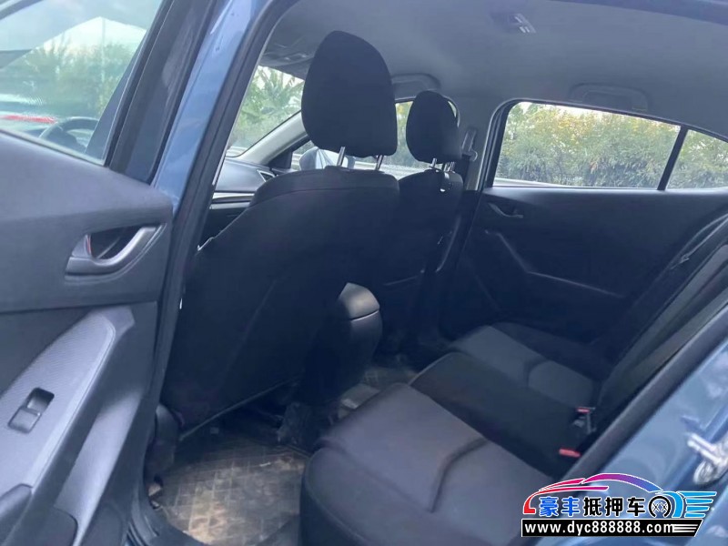 17年马自达3 Axela昂克赛拉轿车抵押车出售