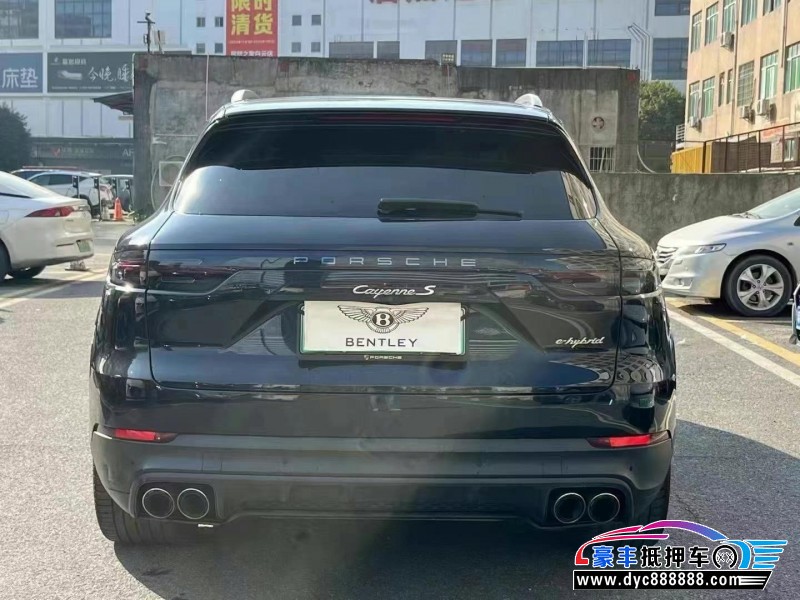 19年保时捷卡宴轿车抵押车出售