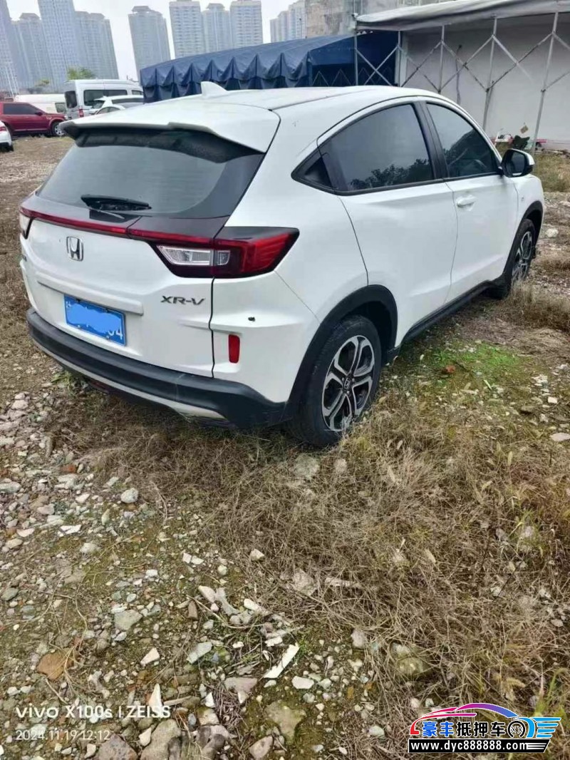 22年本田XRV轿车抵押车出售