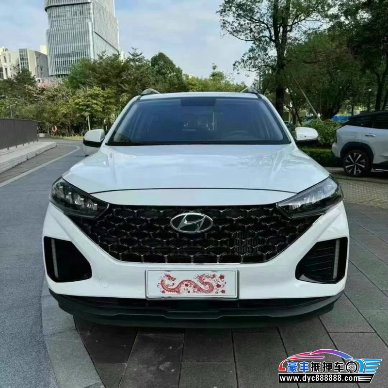 22年现代ix35轿车抵押车出售